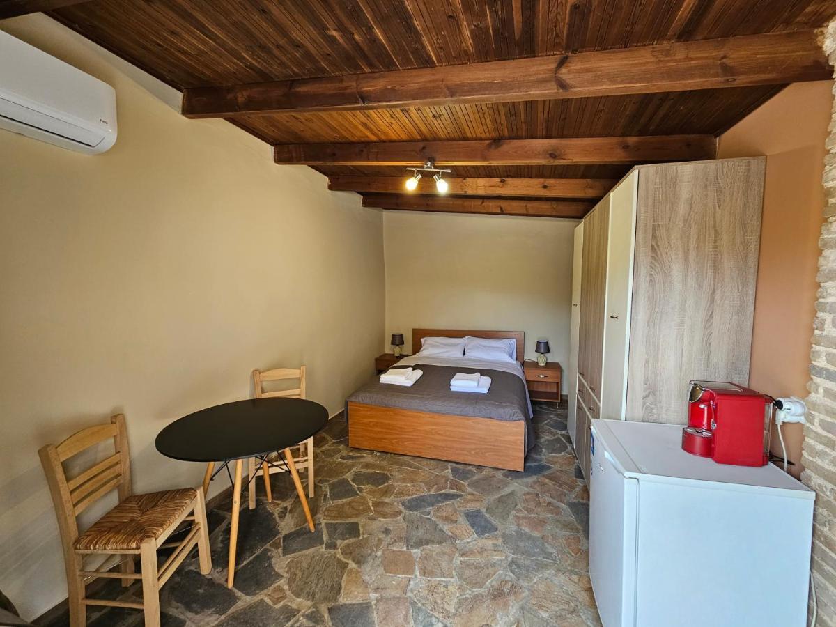 Villa Clotho Порто-Рафти Экстерьер фото